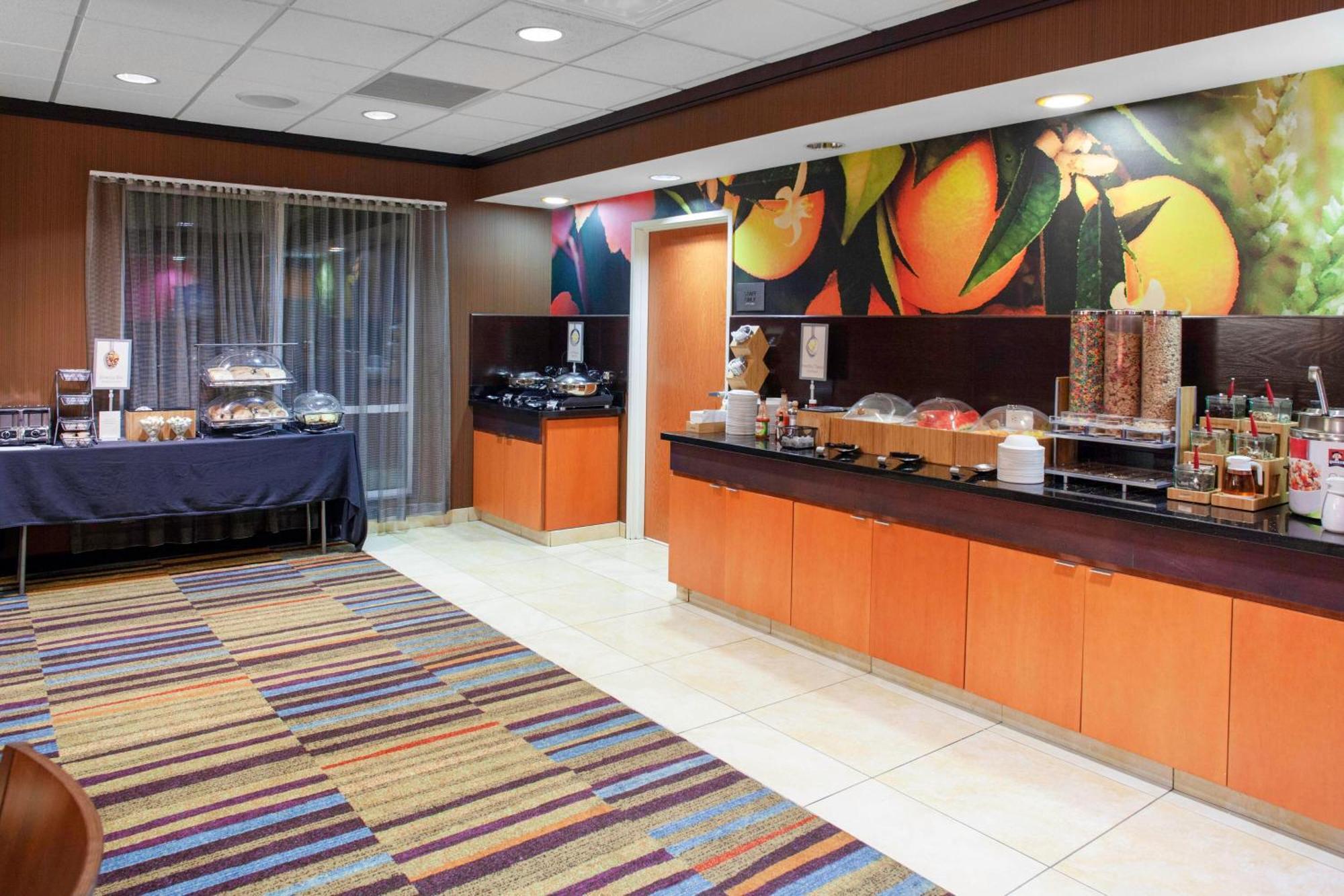 Fairfield Inn And Suites By Marriott Seymour Extérieur photo