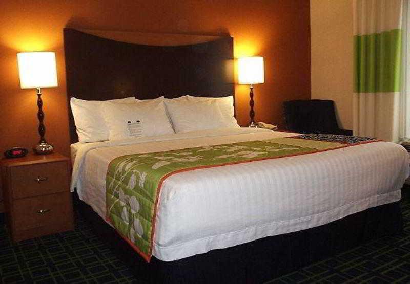 Fairfield Inn And Suites By Marriott Seymour Extérieur photo